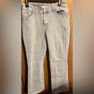 Chico’s Platinum Gray Woman’s Jeans Size 1 Reg 8
